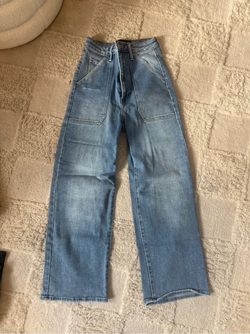 Wide-Leg Ankle Jeans
